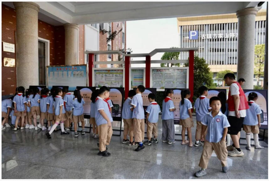 “非遗进校园”系列活动——走进景德镇市竟成小学